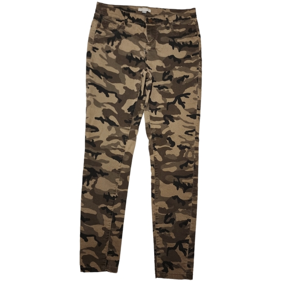 New York & Company Camo Pants, Stretch Skinny Jeans, Size 6 - Picture 2 of 7